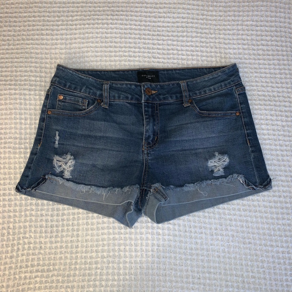 Celebrity Pink Blue Jeans Shorts Size 7/28 | 160 / 5